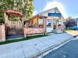 5019 50 Avenue Caroline, AB T0M 0M0