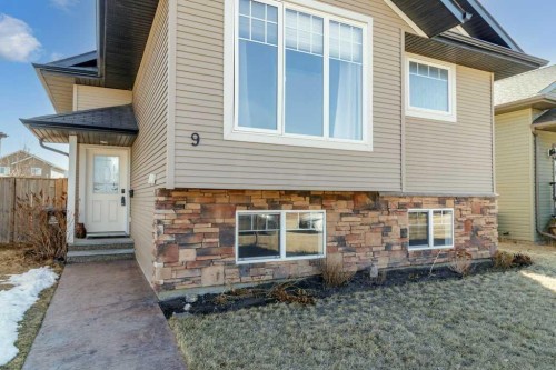 9 Cedar Crescent, Blackfalds, AB - Outdoor With Exterior