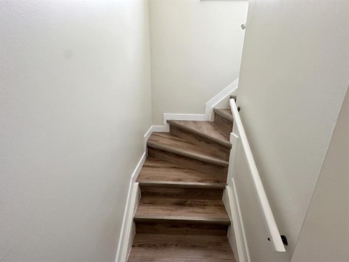 #16-5935 63 Street, Red Deer, AB - Indoor Photo Showing Other Room