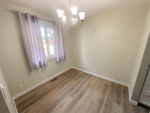#16-5935 63 Street, Red Deer, AB - Indoor Photo Showing Other Room