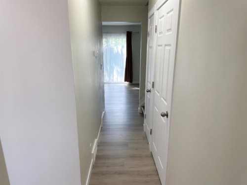 #16-5935 63 Street, Red Deer, AB - Indoor Photo Showing Other Room