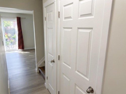 #16-5935 63 Street, Red Deer, AB - Indoor Photo Showing Other Room