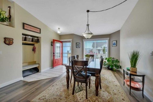 88 Premiere Crescent, Blackfalds, AB - Indoor Photo Showing Dining Room
