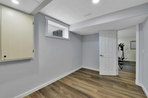 88 Premiere Crescent, Blackfalds, AB - Indoor Photo Showing Other Room