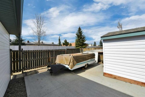 88 Premiere Crescent, Blackfalds, AB - Outdoor With Exterior