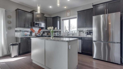 738 Cypress Lane, Springbrook, AB 