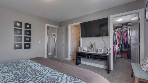 738 Cypress Lane, Springbrook, AB 