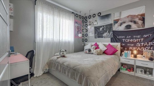 738 Cypress Lane, Springbrook, AB 
