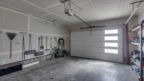738 Cypress Lane, Springbrook, AB 