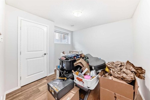 42 Jade Place, Red Deer, AB - Indoor Photo Showing Other Room