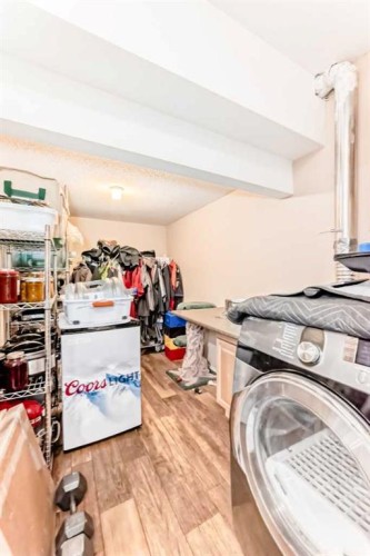 42 Jade Place, Red Deer, AB - Indoor