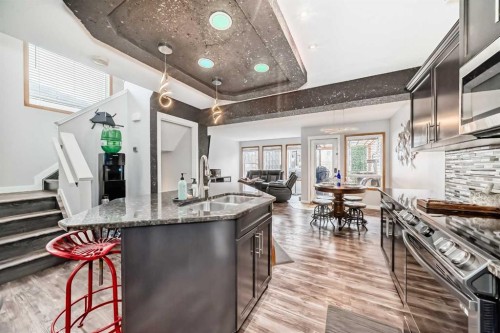 42 Jade Place, Red Deer, AB - Indoor Photo Showing Kitchen With Double Sink With Upgraded Kitchen