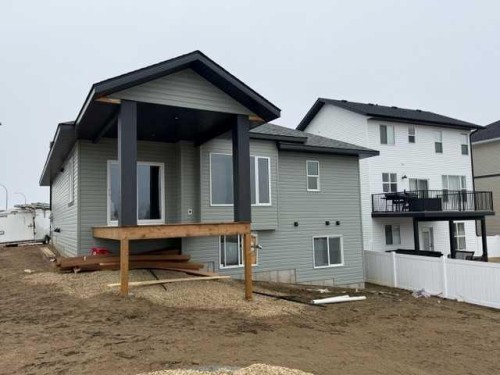 2 Aura Drive, Blackfalds, AB - Outdoor