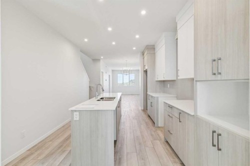 70 Lucas Heath Nw, Calgary, AB - Indoor Photo Showing Kitchen