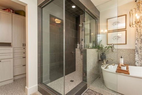 21 Dandell Close, Red Deer, AB - Indoor Photo Showing Bathroom