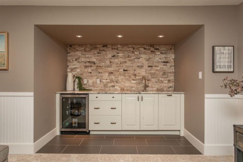 21 Dandell Close, Red Deer, AB - Indoor Photo Showing Other Room