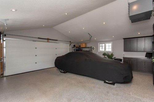 21 Dandell Close, Red Deer, AB - Indoor Photo Showing Garage