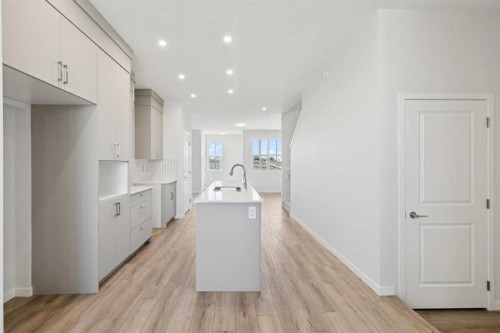 74 Lucas Heath Nw, Calgary, AB - Indoor