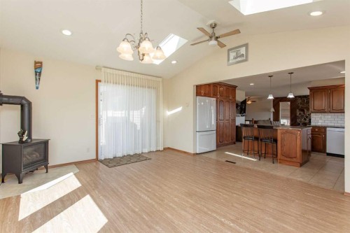 13 43 Avenue Close, Lacombe, AB - Indoor With Fireplace