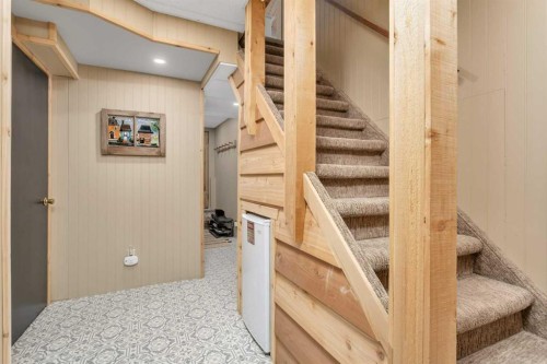1225 Breakers Way, Sunbreaker Cove, AB - Indoor Photo Showing Other Room