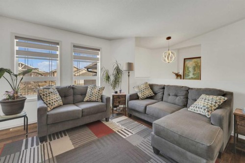 88 Valentine Crescent, Red Deer, AB - Indoor Photo Showing Living Room