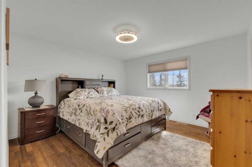 88 Valentine Crescent, Red Deer, AB - Indoor Photo Showing Bedroom
