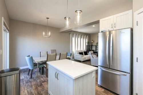 129 Ava Crescent, Blackfalds, AB - Indoor Photo Showing Other Room