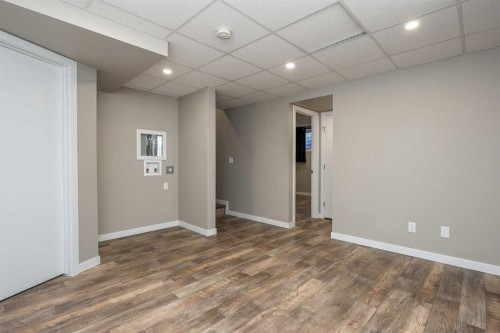 129 Ava Crescent, Blackfalds, AB - Indoor Photo Showing Other Room