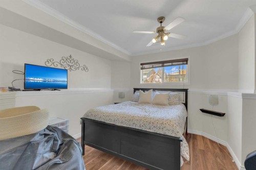 21 Silver Drive, Blackfalds, AB - Indoor Photo Showing Bedroom