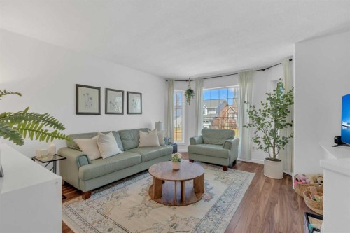 21 Silver Drive, Blackfalds, AB - Indoor Photo Showing Living Room