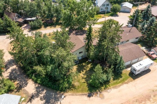 1 Sands Crescent, Rochon Sands, AB - Outdoor