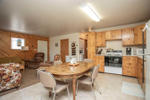 1 Sands Crescent, Rochon Sands, AB - Indoor