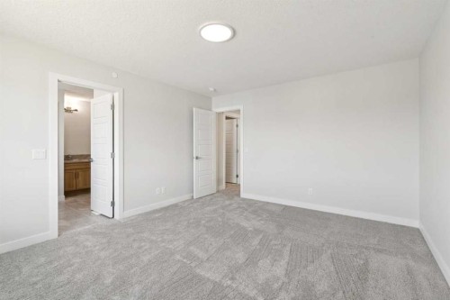 322 Hotchkiss Common Se, Calgary, AB - Indoor Photo Showing Other Room