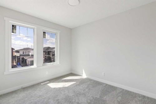 322 Hotchkiss Common Se, Calgary, AB - Indoor Photo Showing Other Room