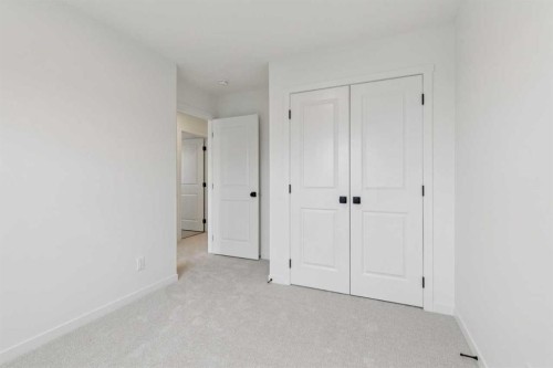 65 Bartlett Way Se, Calgary, AB - Indoor