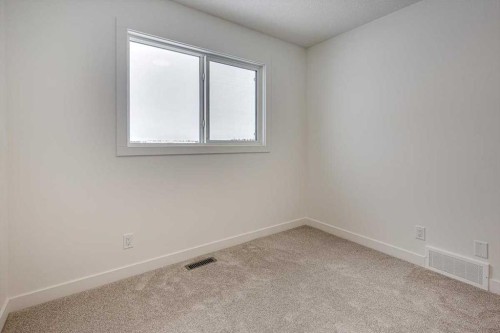 50 Lavelle Close, Red Deer, AB - Indoor Photo Showing Other Room
