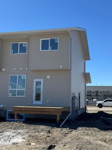 50 Lavelle Close, Red Deer, AB - Outdoor
