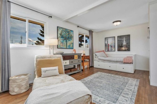 11 Pearson Crescent, Red Deer, AB - Indoor Photo Showing Bedroom