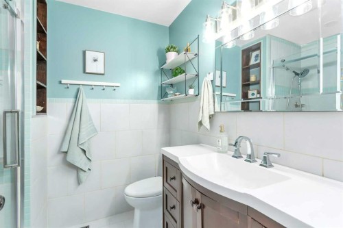 11 Pearson Crescent, Red Deer, AB - Indoor Photo Showing Bathroom