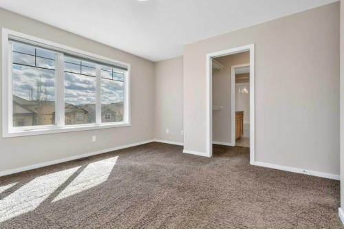 394 Teasdale Drive, Red Deer, AB - Indoor Photo Showing Other Room