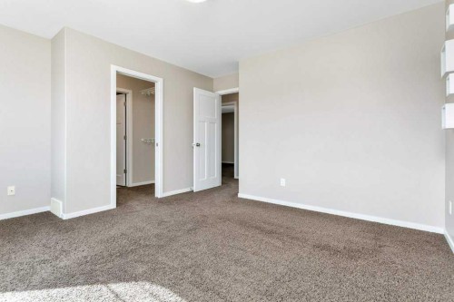 394 Teasdale Drive, Red Deer, AB - Indoor Photo Showing Other Room