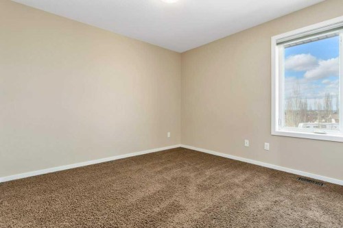 394 Teasdale Drive, Red Deer, AB - Indoor Photo Showing Other Room