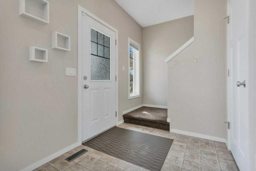 394 Teasdale Drive, Red Deer, AB - Indoor Photo Showing Other Room