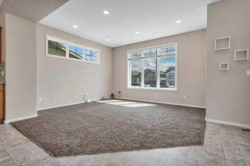 394 Teasdale Drive, Red Deer, AB - Indoor Photo Showing Other Room