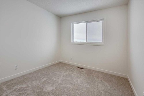 42 Lavelle Close, Red Deer, AB - Indoor Photo Showing Other Room