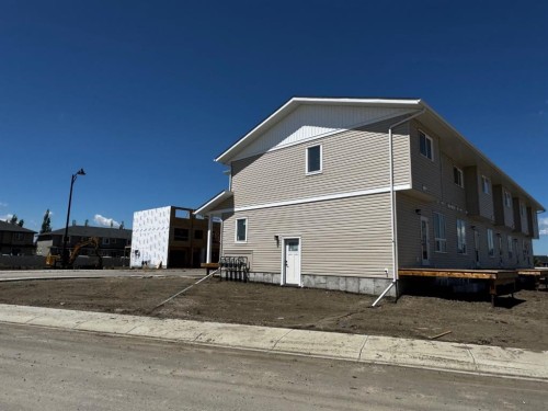 42 Lavelle Close, Red Deer, AB 