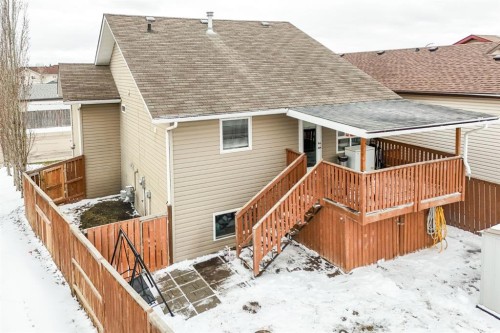 8 Jepsen Crescent, Red Deer, AB - Outdoor With Exterior