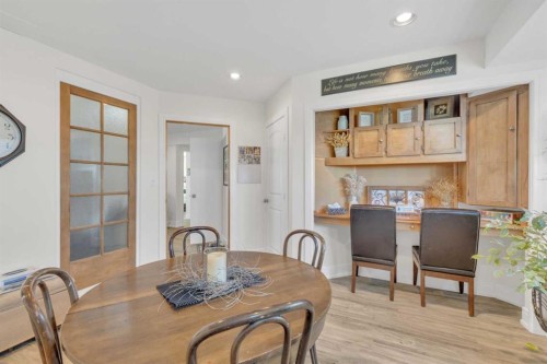 120 Devilder Avenue, Trochu, AB - Indoor Photo Showing Dining Room