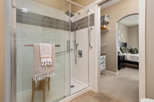3907 75 Street, Camrose, AB - Indoor Photo Showing Bathroom