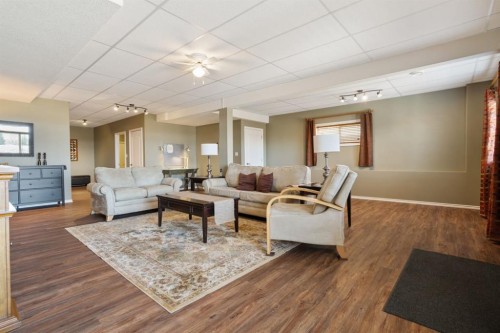 3907 75 Street, Camrose, AB - Indoor Photo Showing Living Room